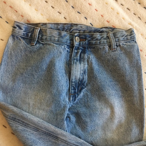Brandy Melville Jeans - Picture 3 of 8